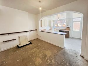 Dining area- click for photo gallery